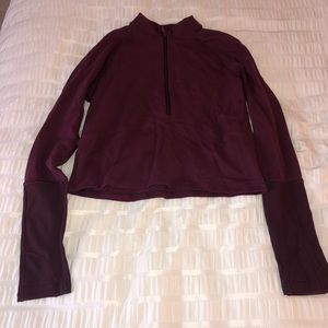Lululemon half zip crop pullover